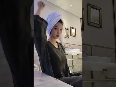 Korean Armpit Reveal And Licking 