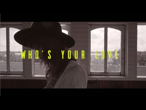 Video Who's Your Love
