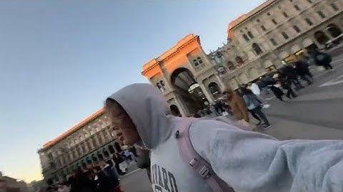 IRL stream❤️‍🔥🎸 Milan, Italy 🇮🇹