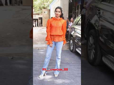 Shraddha Kapoor jeans