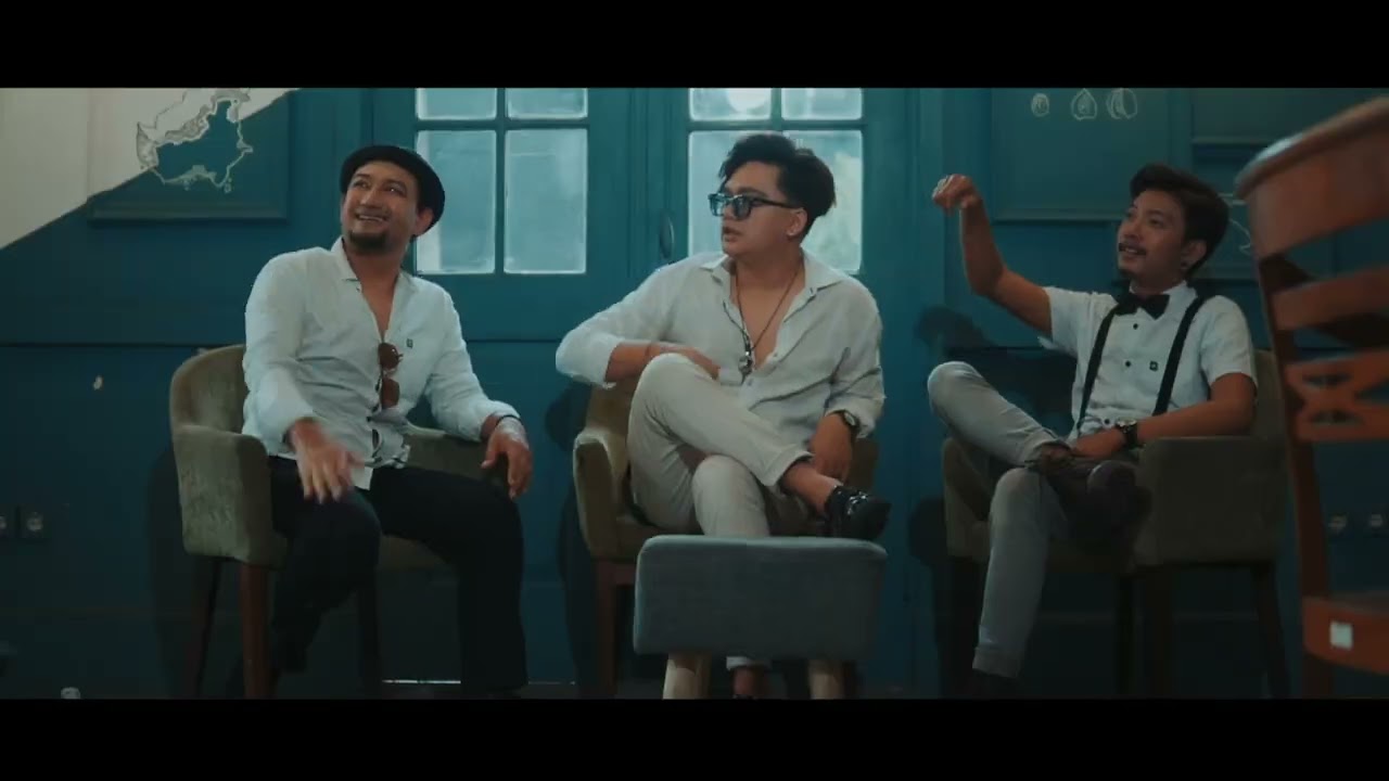 THE AKUSARA - LANGIT - (MUSIC VIDEO)