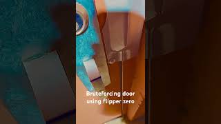 Flipper zero: unlocking door with brute force rfid