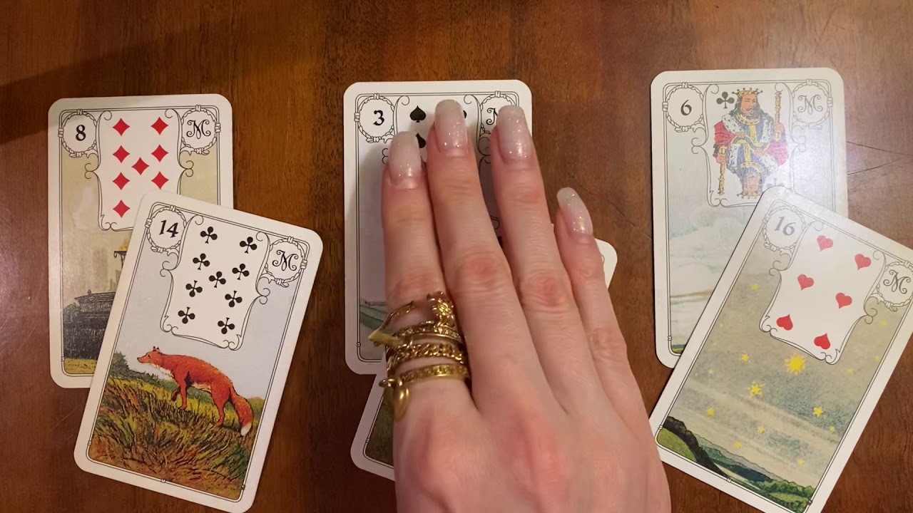 гадание на прошлое настоящее будущее по 9. расклад на играл ных картах. прошлое настоящее будущее таро. расклад на игральных. погадать на настоящее будущее.