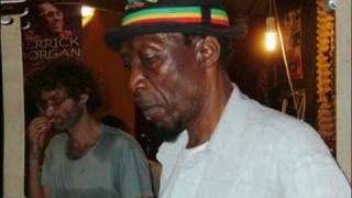 Skankin' Time - Strega