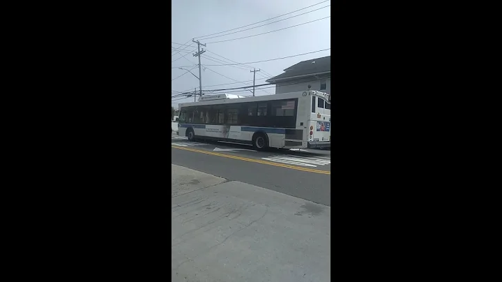 Queens, New York - Q22 Bus Route - Hybrid Electric Bus - Orion VII HEV