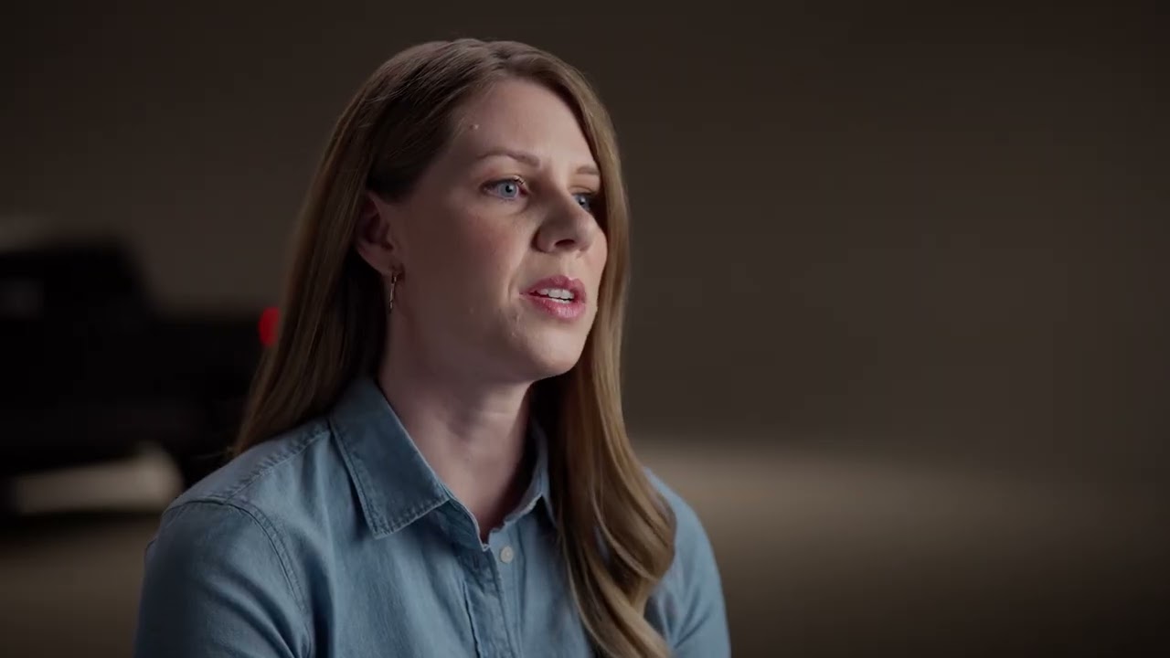 Chevy Truck Talks: How do cameras help with towing? | Chevrolet