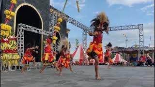 Super lincah ! Atraksi bujang ganong cilik dengan ganongan senior ponorogo semuanya hebat