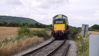 Chinnor & Princes Risborough Railway August 2013 Gala - Class 17 Clayton Diesel D8568 Compilation