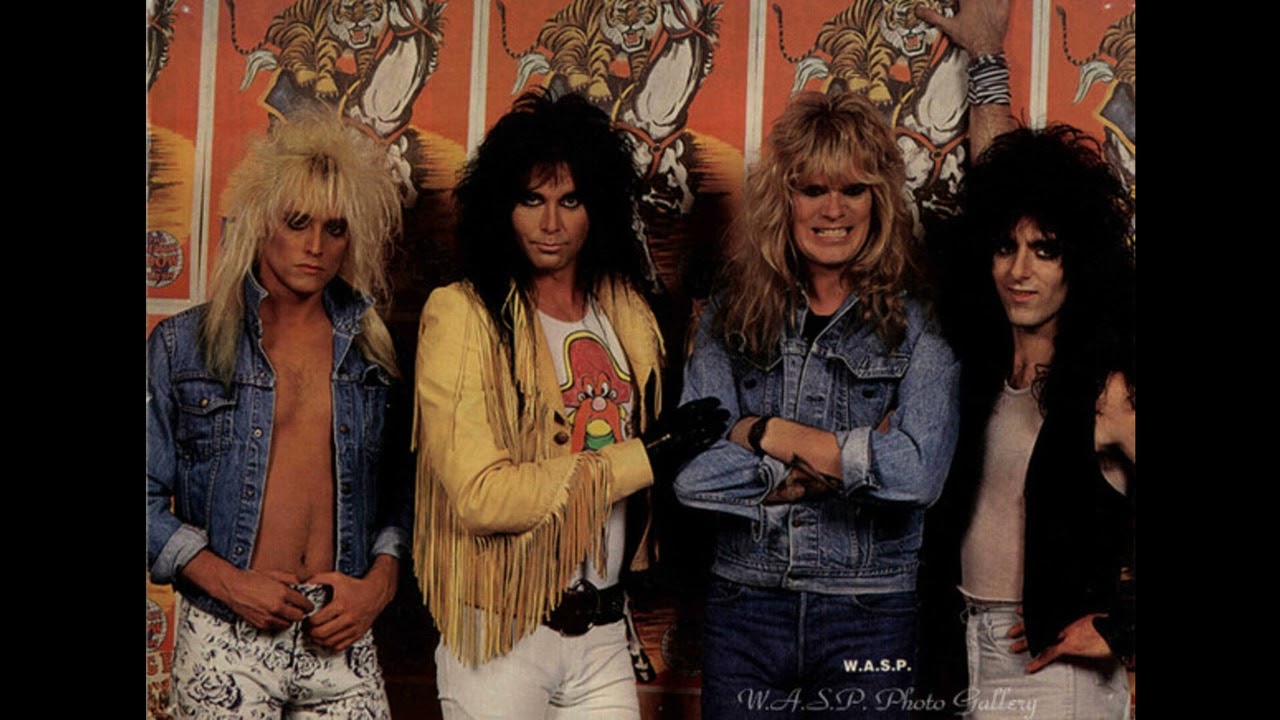 W.A.S.P - Chainsaw Charlie (Murders In The New Morgue)