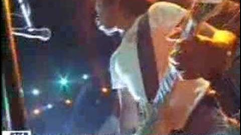 Iwan Fals - Sumbang (Live)