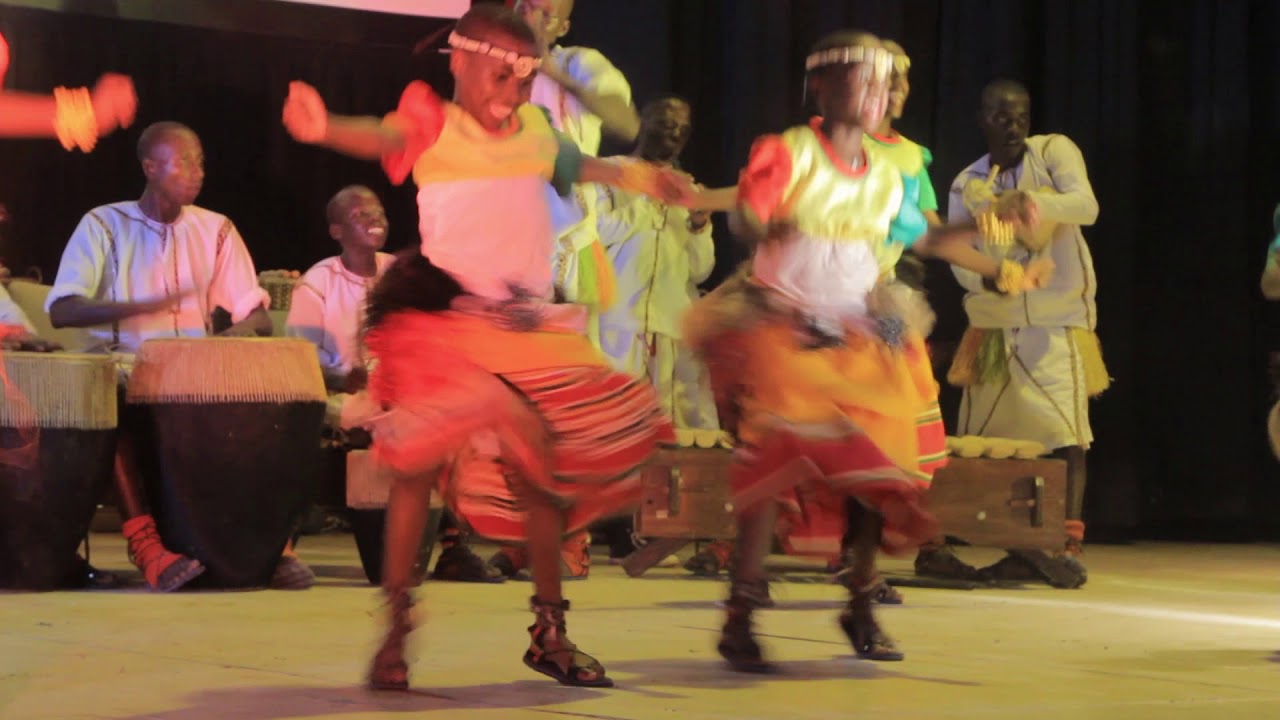 Nankasa Bakisimba Muwogola by Baraka Performers