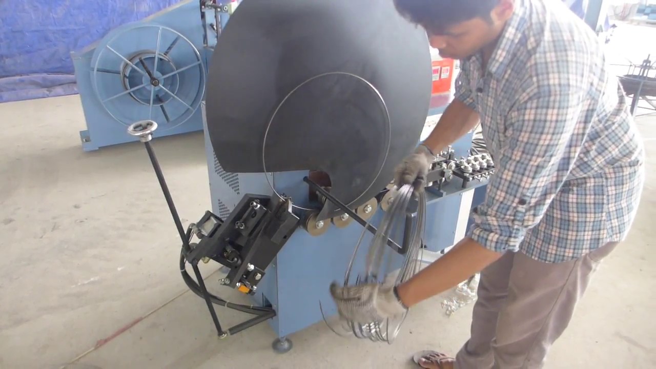 Auto Rolling Cutter - YouTube