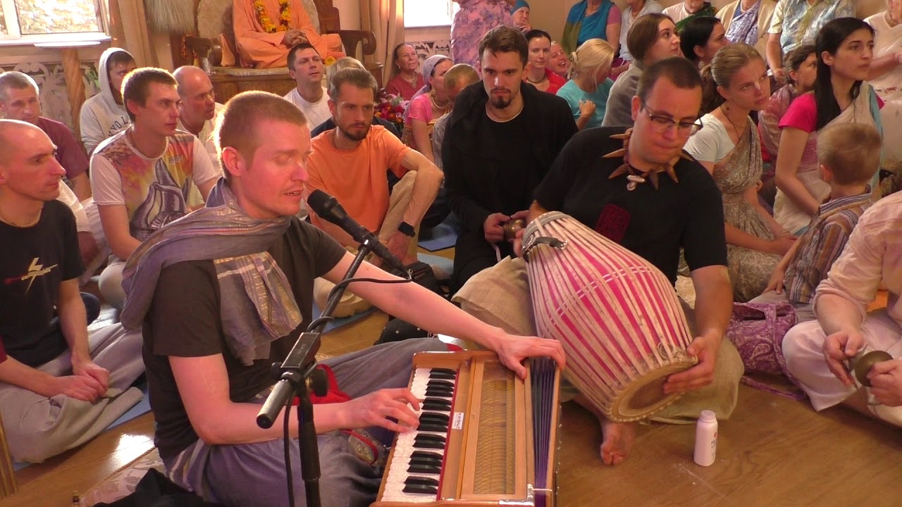 Нитай Мангала Прабху Киртан на Джанмаштами 03092018 Екатеринбург