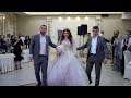 Крымско татарские свадьбы. Братья невесты провожают невесту к жениху.