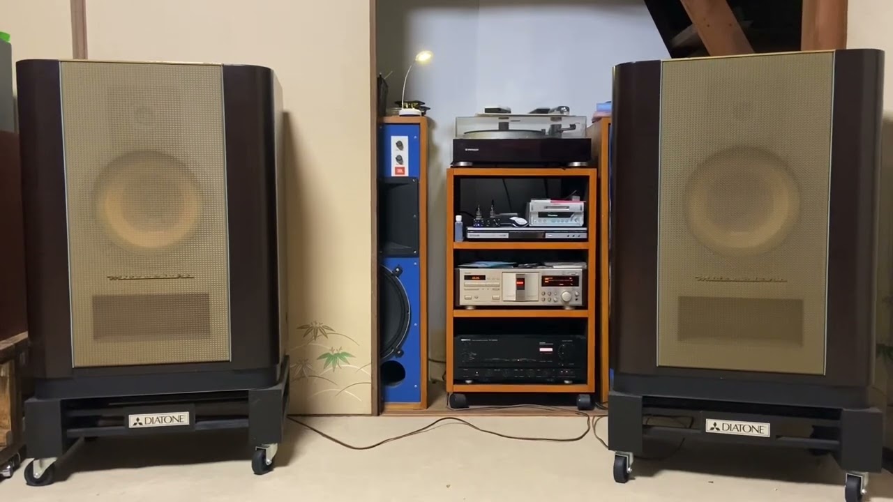 三菱R305 (2S-305)いしだあゆみ