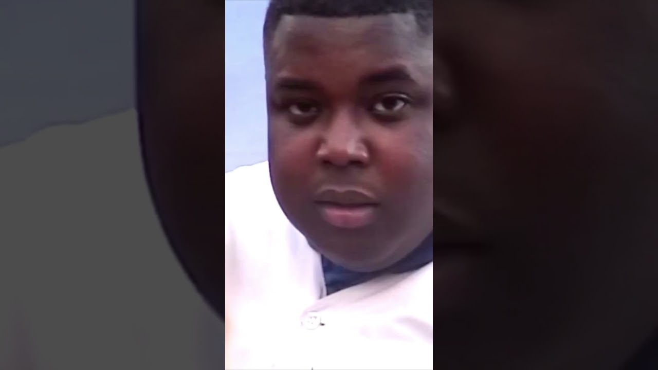 def wanna pair of pink sunglasses like @gabrielsworldwide now 💗 