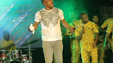 Atorise Show Off His shaku shaku Dance While Performing at Baba Sala mega tribute concert