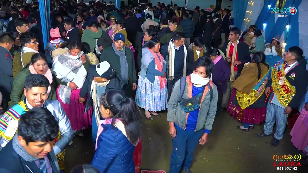 EDGAR COARI Y SU GRUPO SAGRADO EN VIVO EN USICAYOS