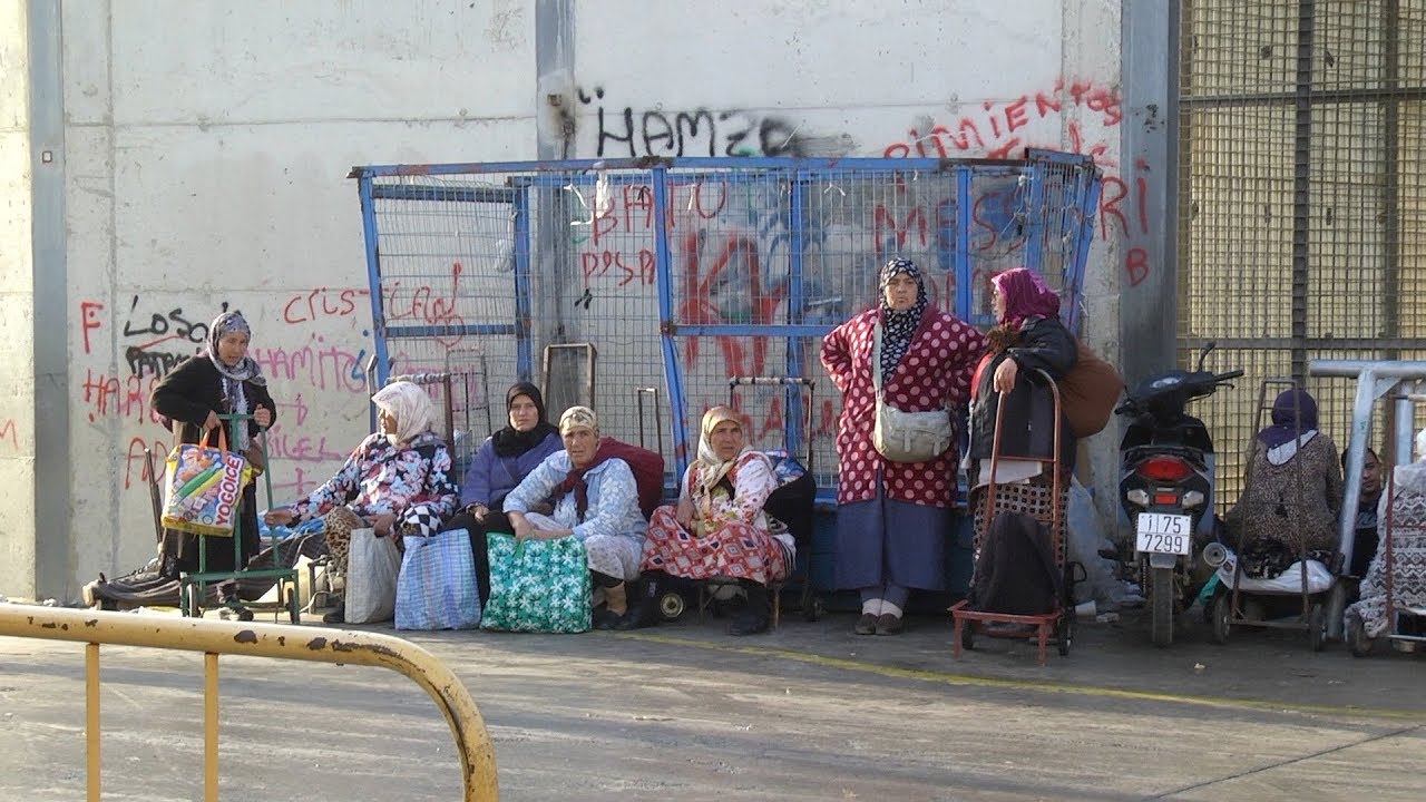 La puja por el bulto chino paraliza la salida por Tarajal II