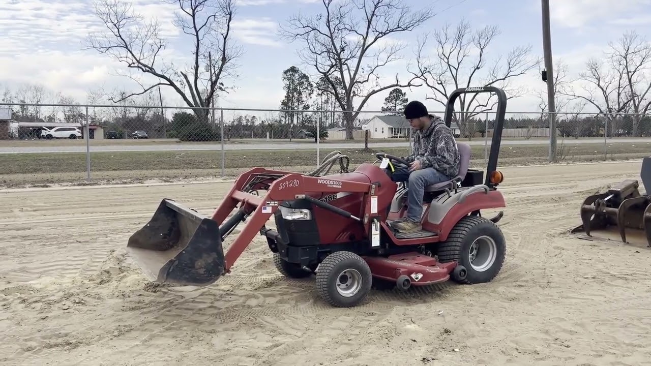 CASE IH FARMALL DX18E For Sale