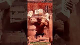 엄청난 무게를 견디는 벽돌 운반 달인 #worker #process #brick #construction #skill
