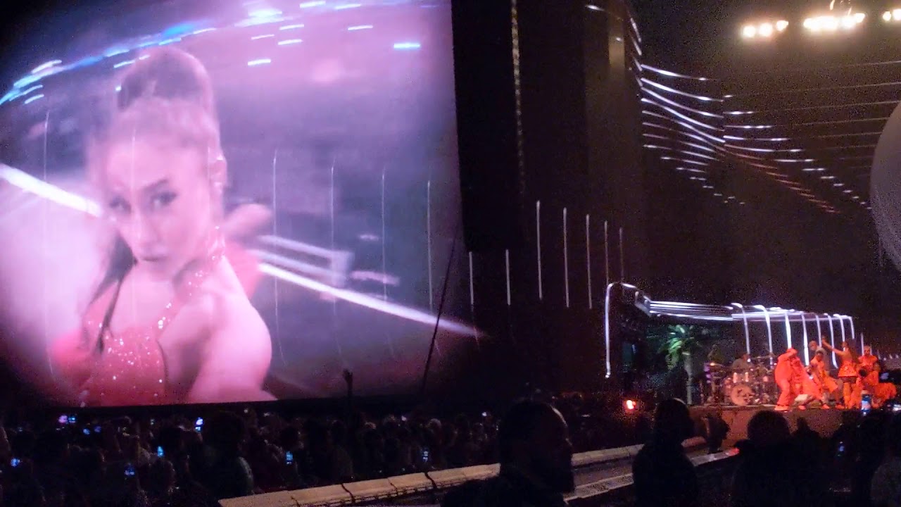 Ariana Grande Weekend 2 @ Coachella Performing The Light is Coming and Into You