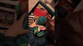 Сладости, игрушки и приключения приведут в восторг каждого ребёнка 🤩  #подарки #новыйгод
