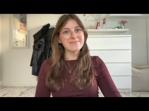 ASMR | some facts about me + triggers 💖 (much talking)