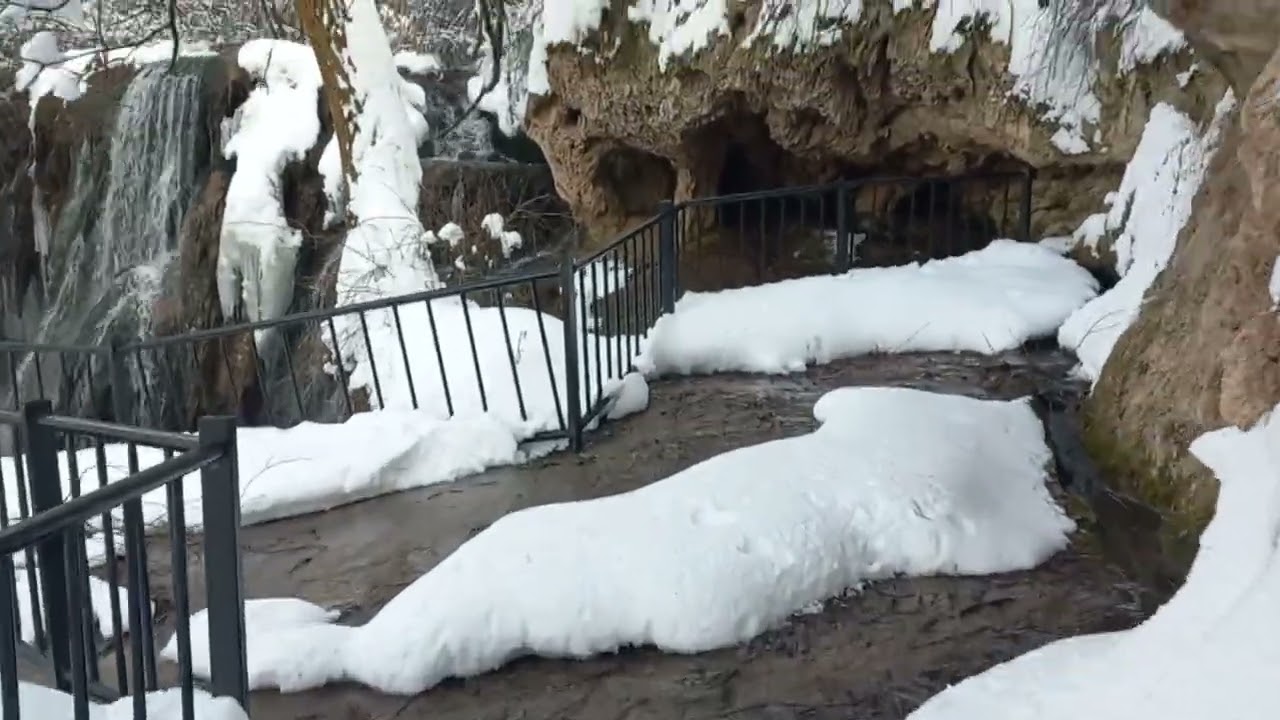 Memleketimizden Kayseri/Özvatan Şelalesi kış manzarası.