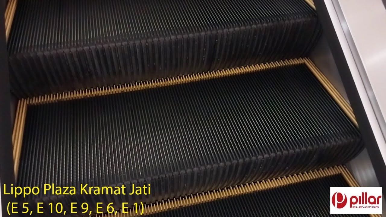 (E 5, E 10, E 9, E 6, E 1) Lippo Plaza Kramat Jati, Jakarta: Pillar Escalators