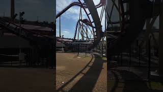 Dr. Diabolicals Cliffhanger at Six Flags Fiesta Texas #shorts #divecoaster #sixflagsfiestatexas