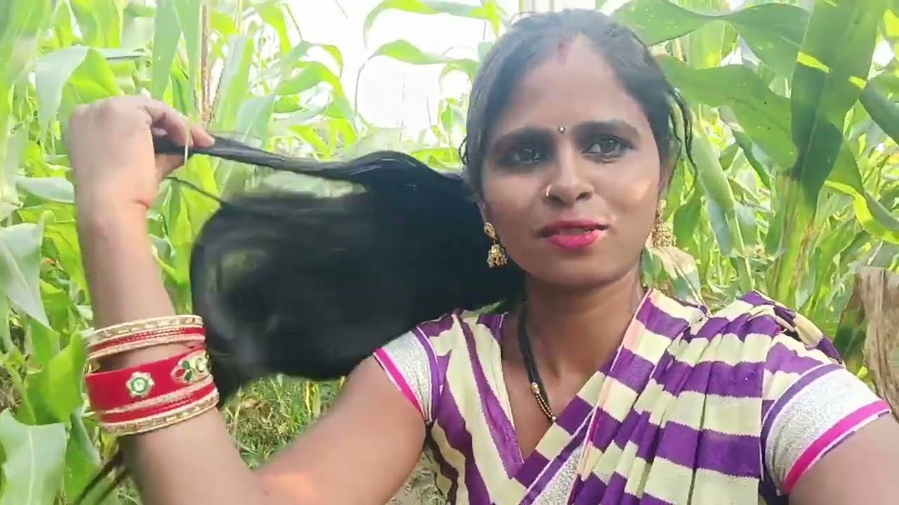 देखो दोस्तों आज मैं मकई खेत में आकर क्या कर रही हूं बड़ा मजा आएगा देखने में❤️🥰