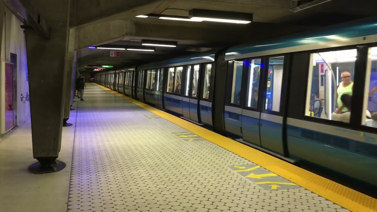 STM Montreal Metro Azur (MPM-10) Set 35 Departing Peel Station on the Green  Line - YouTube