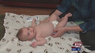 Baby massage help soothe baby and connect with parent