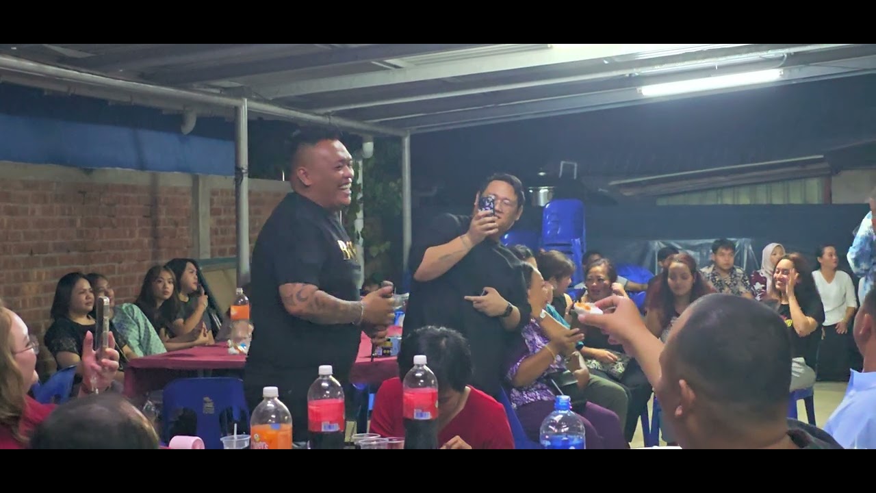 Pengerindu putus di tengah jalai - Alexander Wan (Kelemayang Band)