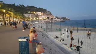 Nice Un Dimanche Soir, Douceur De Vivre