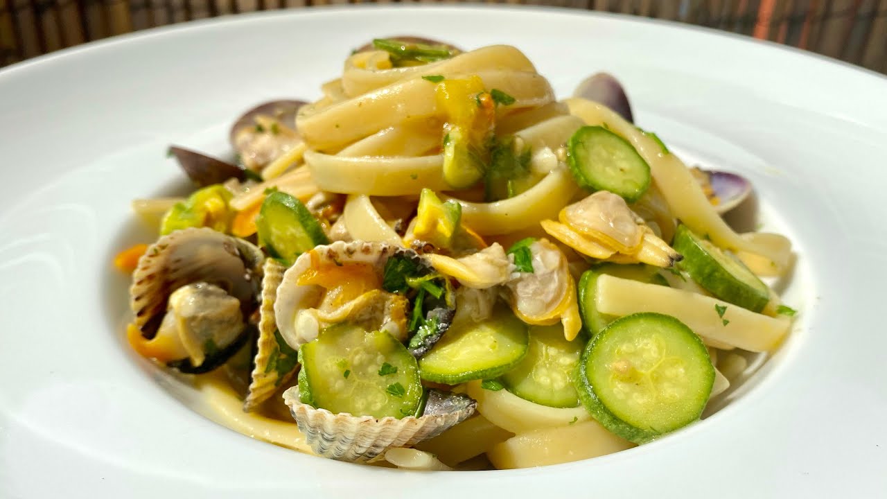 ASMR RECIPE Spaghetti With Clams and Zucchini in Bloom YouTube