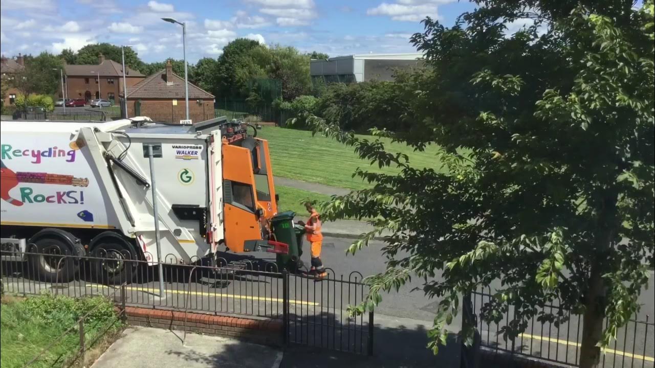 Greyhound MAN Bin Lorry Collecting Green Bins (Recycling) YouTube