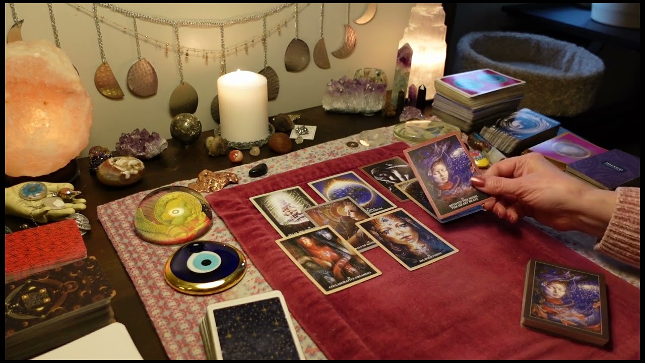 A POWERFUL Light Worker, Remembering Ancient Egyptian/ Akashic Records. GOOSEBUMPS! TAROT