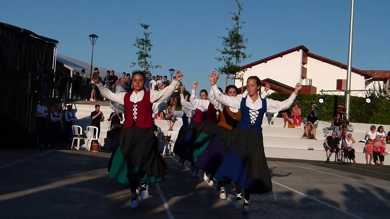 Danses basque Souraide