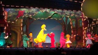 Elmos Superheroes Openning