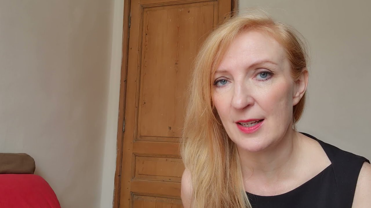 Aquarius August 2021 horoscope