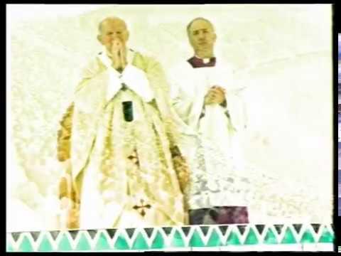 VISITE JEAN PAUL II   MESSE AU STADE DEMBA DIOP - FEV 1992