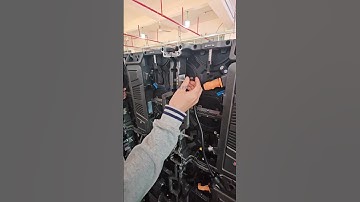Easy-to-move LED screen.#ledwall #leddisplay #eagerled #ledscreen #ledmodule #rentalledscreen