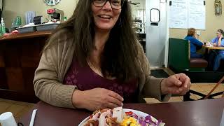 Big Boys Country Kitchen Buffet and Grill, Newport TN/review - YouTube