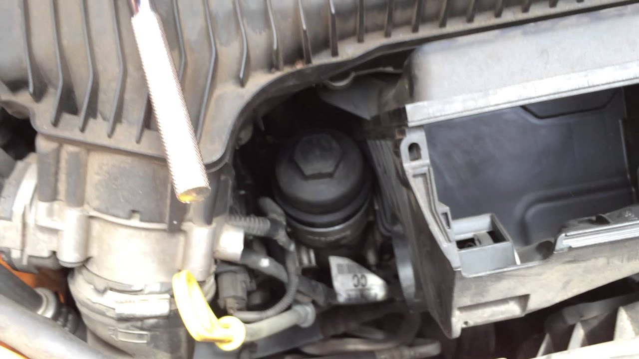 Where is the Oil Filter on XR5 Ford Focus - YouTube 2008 ford focus fuel filter location 