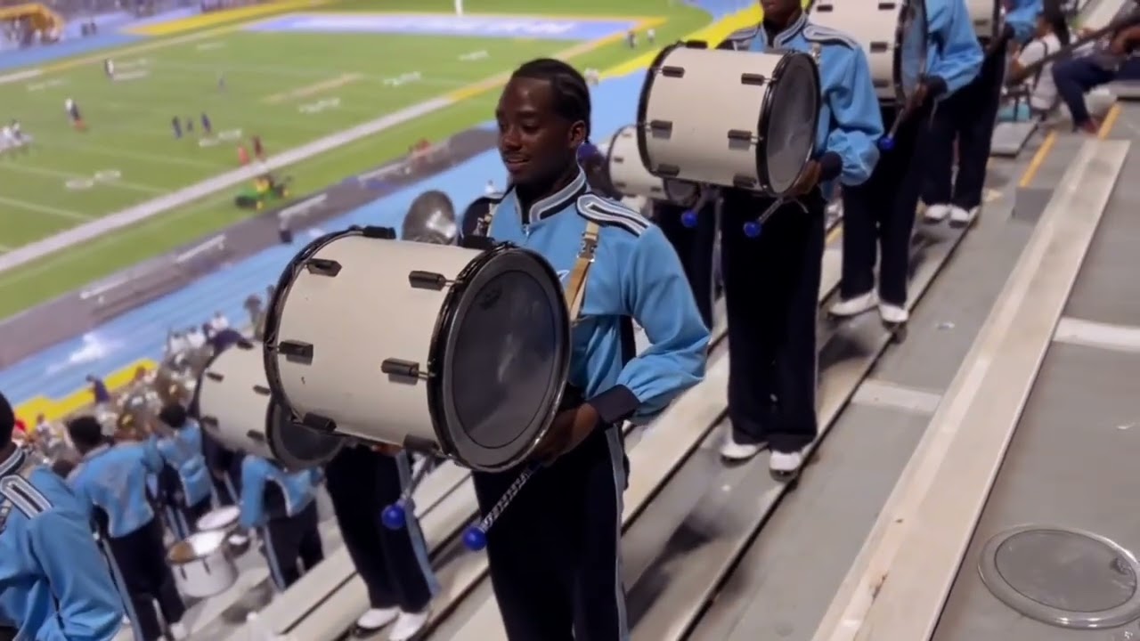 WT (T-Phi/Funky 4) view 5th quarter BoomBox classic ‘23