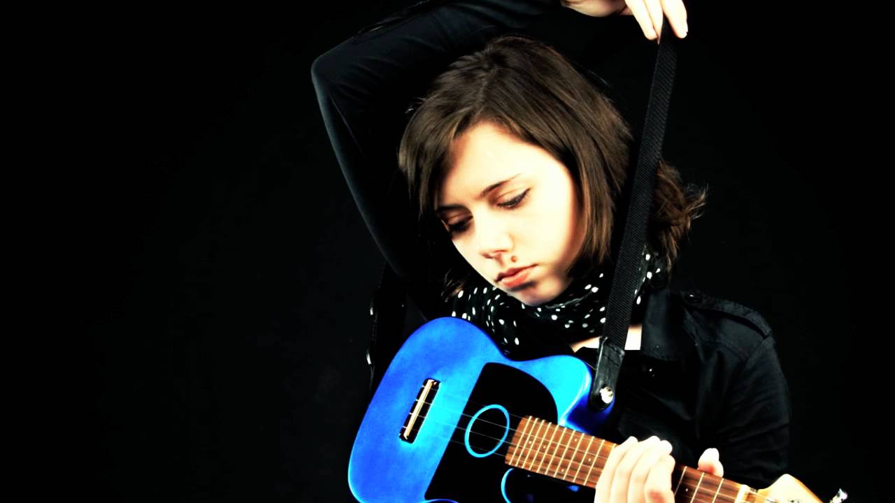 Entertainment For The Braindead Coming Back (The Wind Whistles Cover