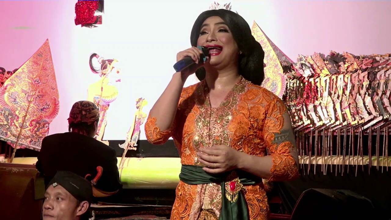 Wawin Laura....lagu Pamer bojo