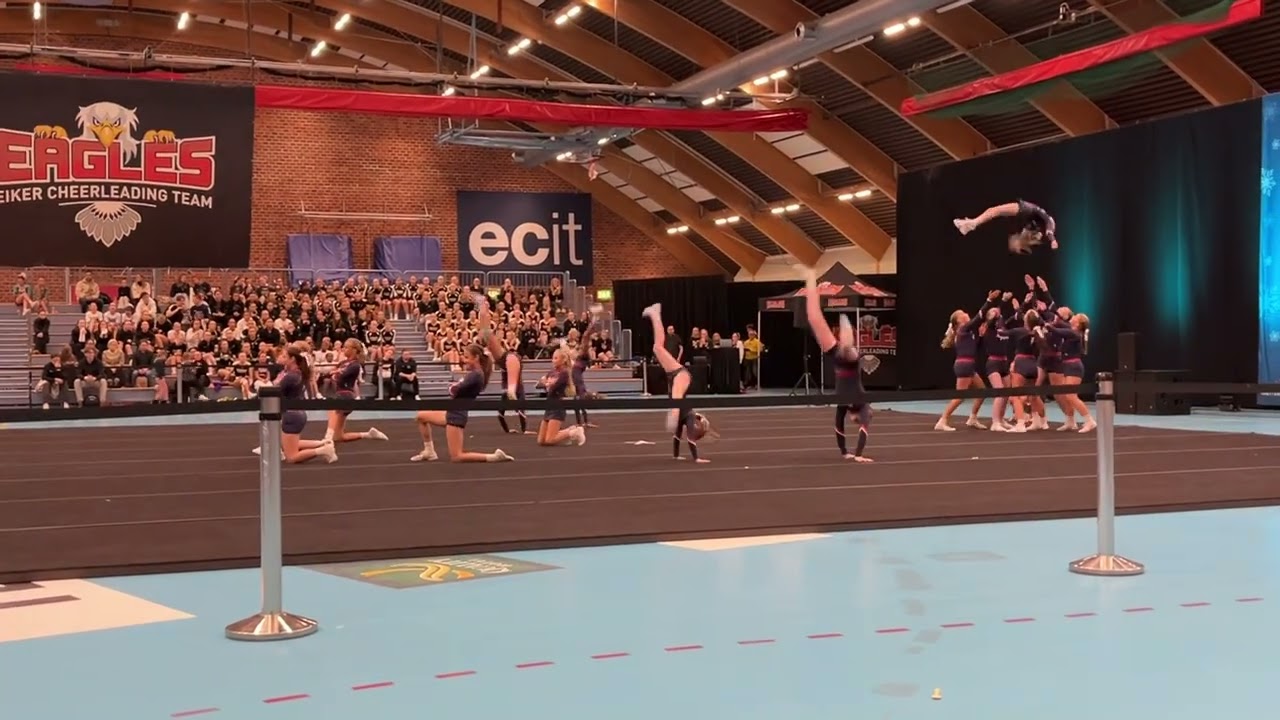 Lightning Bolt @Winter Open 2025